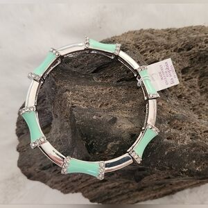 NWT Lia Sophia Lia Sophia "Spectrum" Mint Green & rhinestone stretchy bracelet